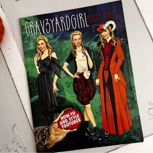 New! 2015 Autographed YouTube Star Grav3yardGirl Bunny Meyer Paper Dolls